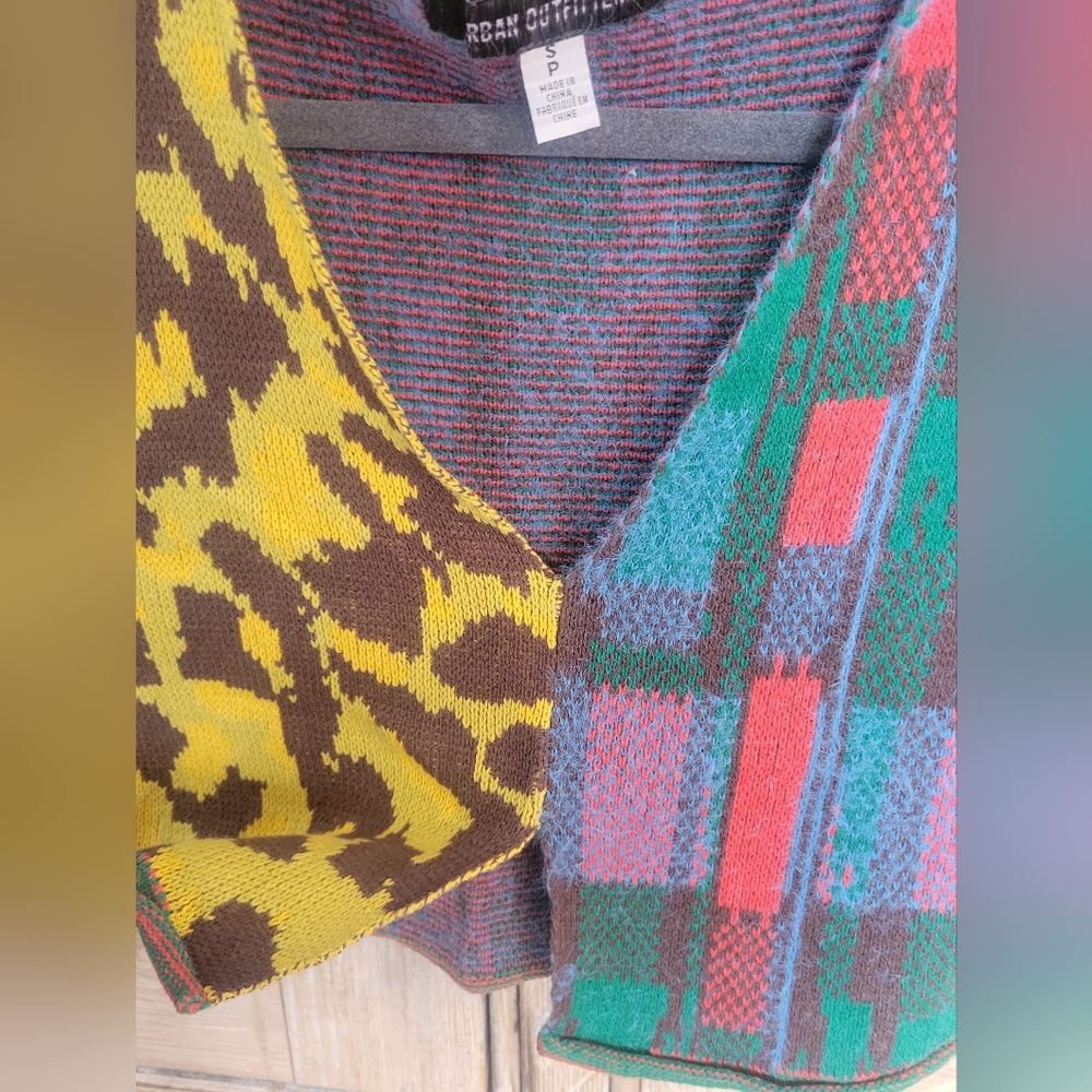 Urban Outfitters Multicolor Knit Vest - Picture 3 of 9